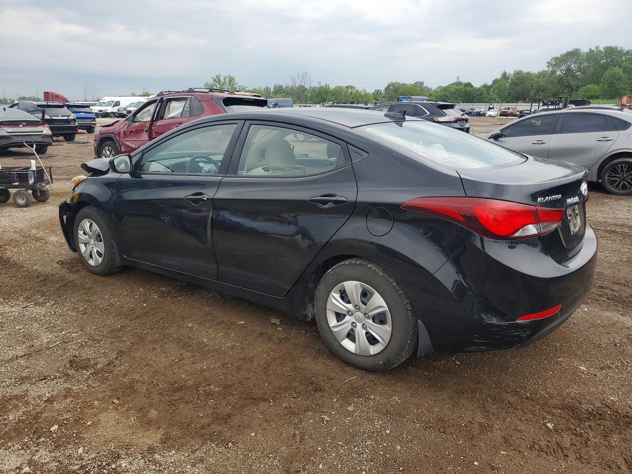 2016 HYUNDAI ELANTRA SE — снимка 2
