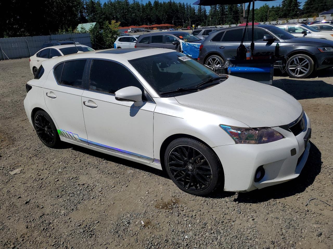 2013 LEXUS CT 200 — снимка 4