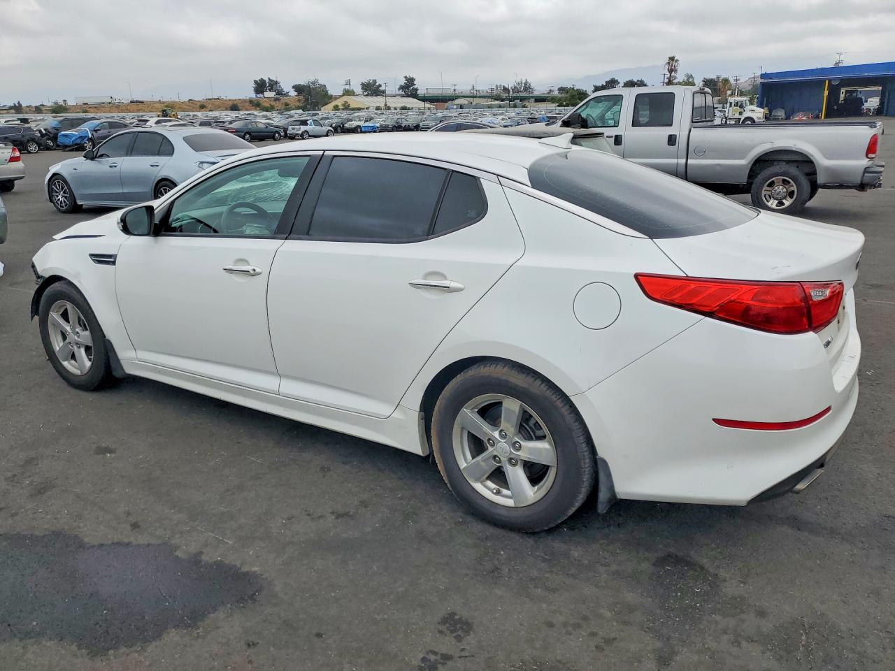2015 KIA OPTIMA LX — снимка 2