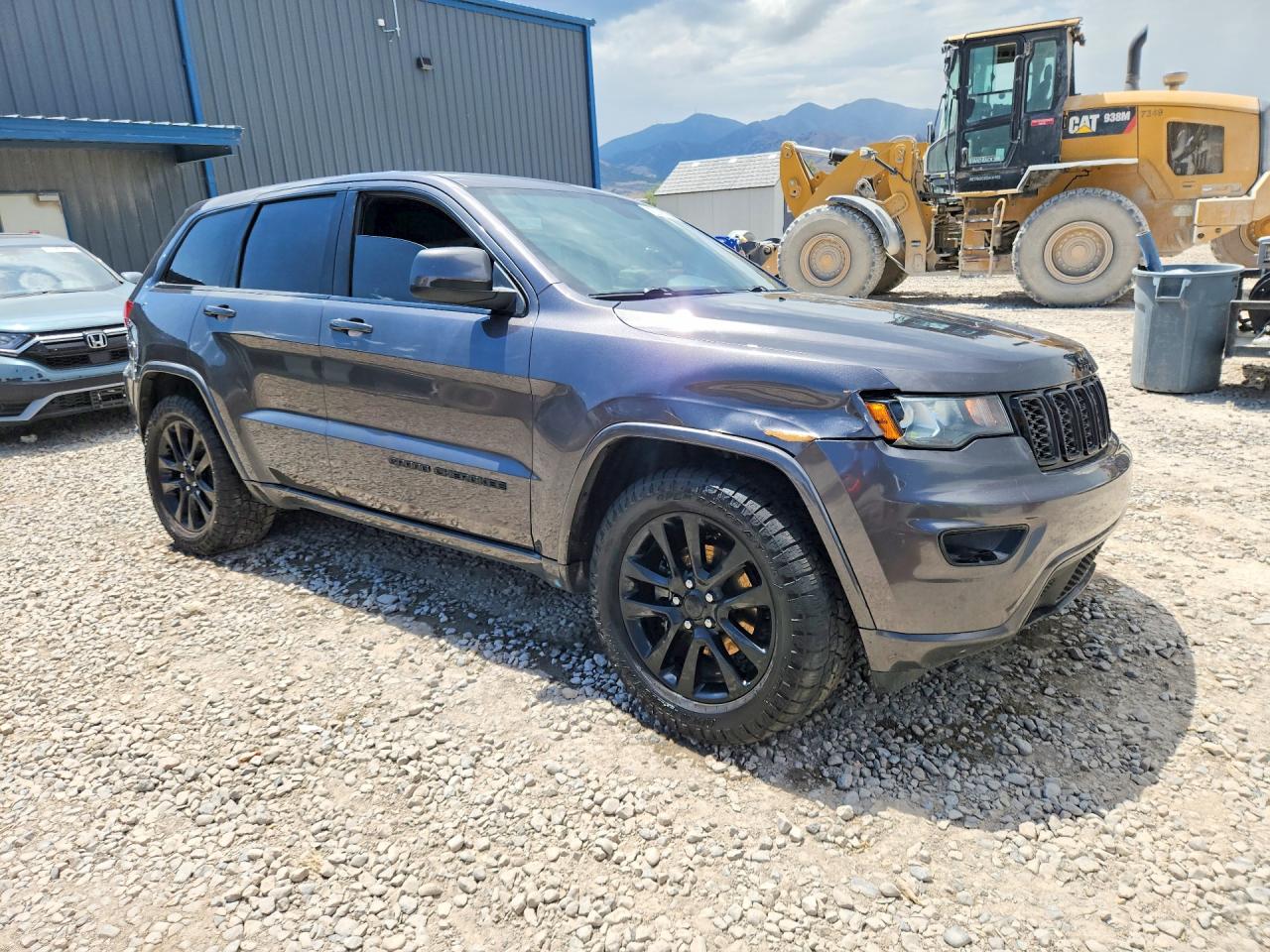 2019 JEEP GRAND CHEROKEE LAREDO — снимка 4