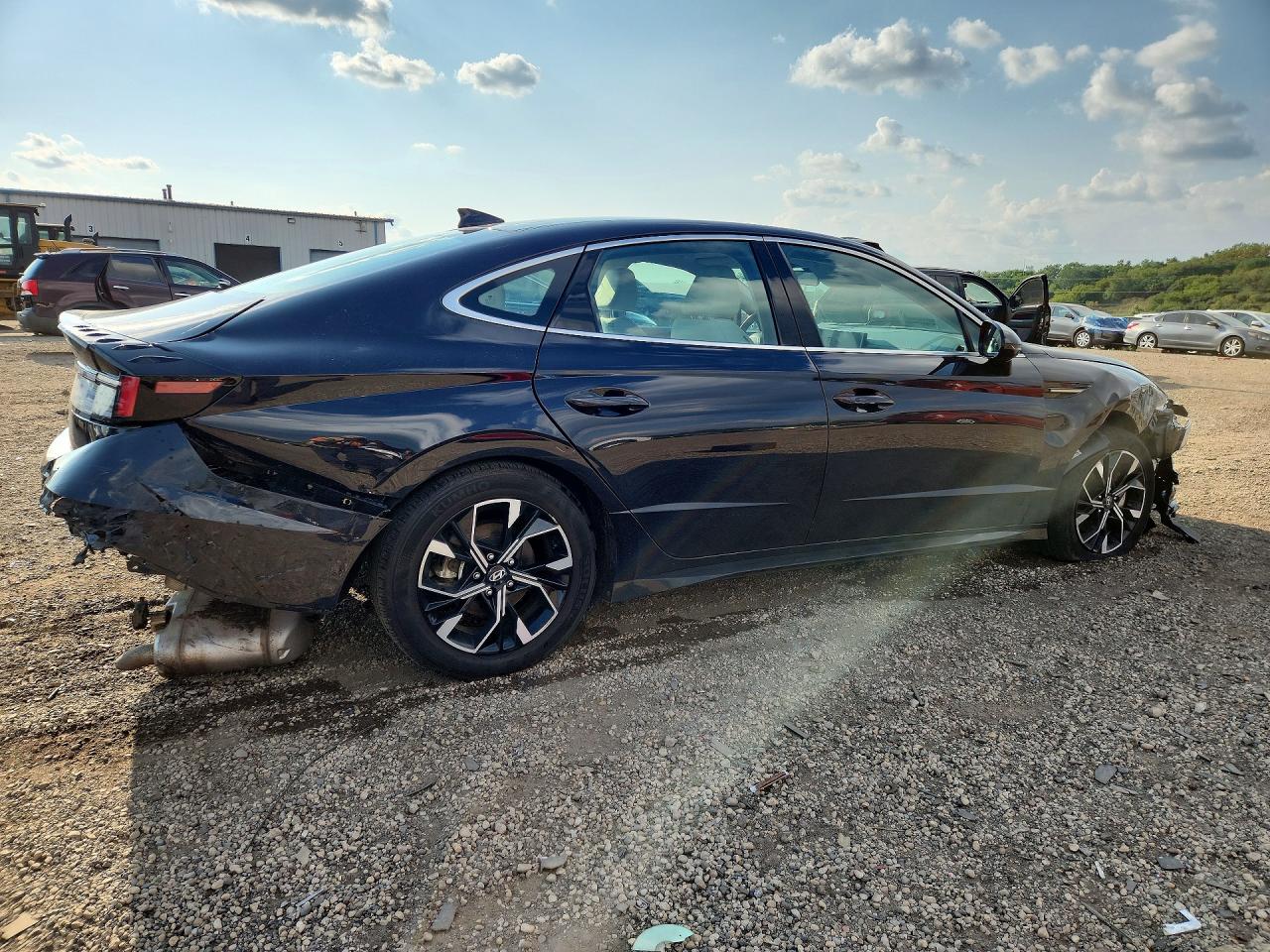 2025 HYUNDAI SONATA SEL — снимка 3