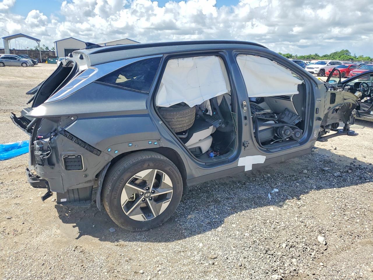2025 HYUNDAI TUCSON SEL — снимка 3