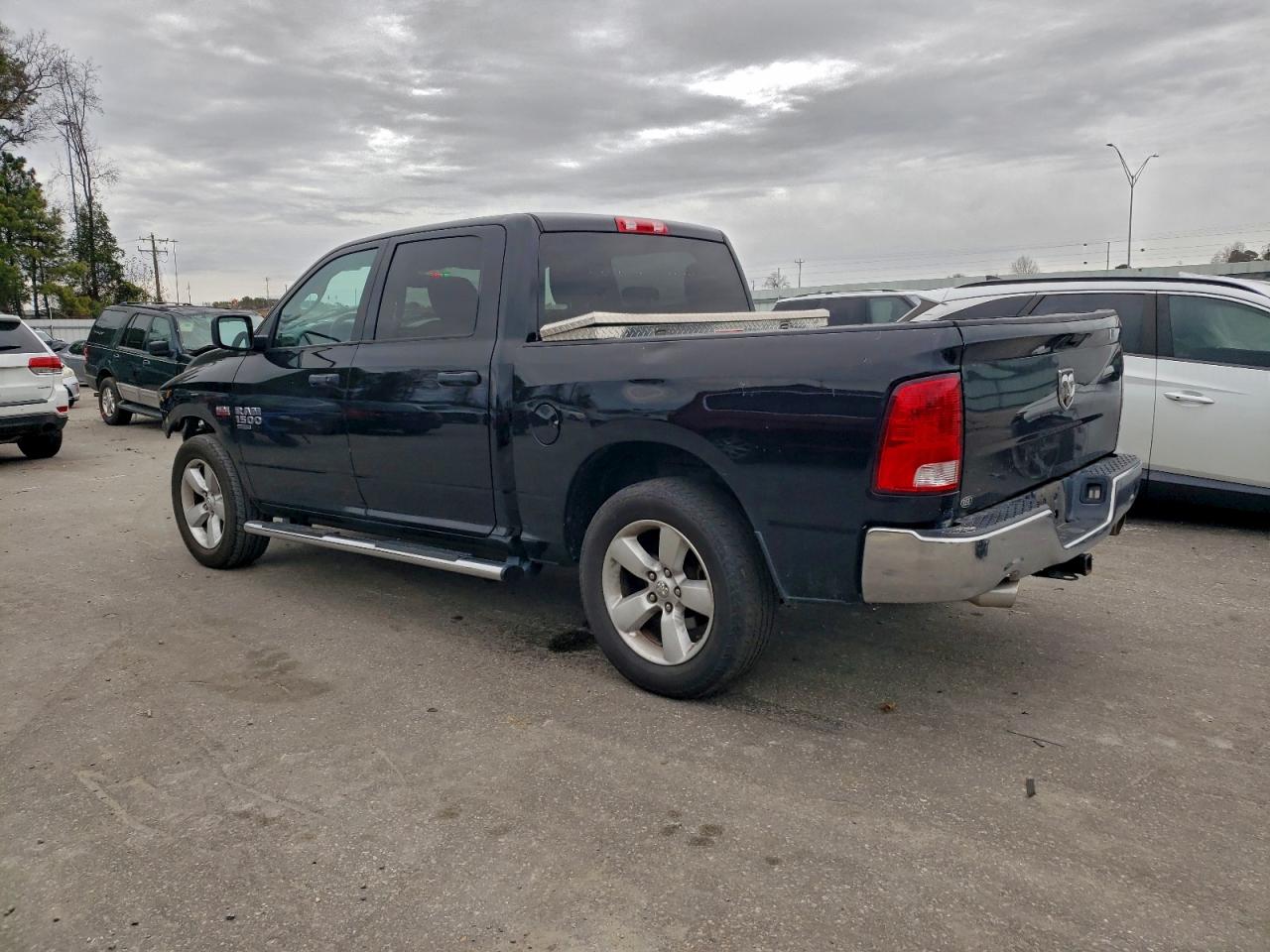 2021 RAM 1500 CLASSIC TRADESMAN — снимка 2