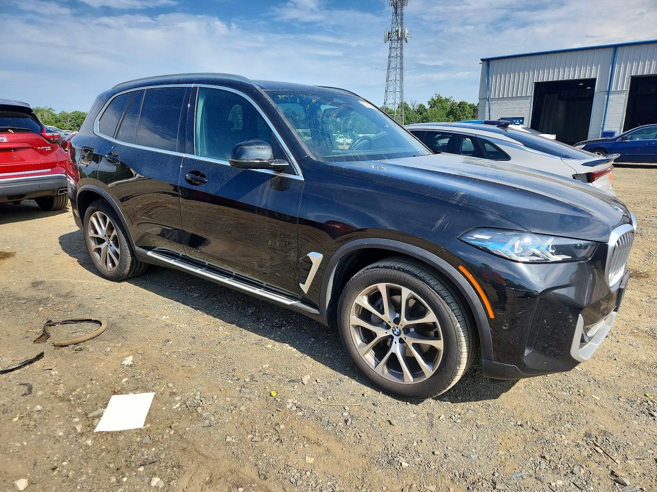 2025 BMW X5 XDRIVE45E — снимка 4