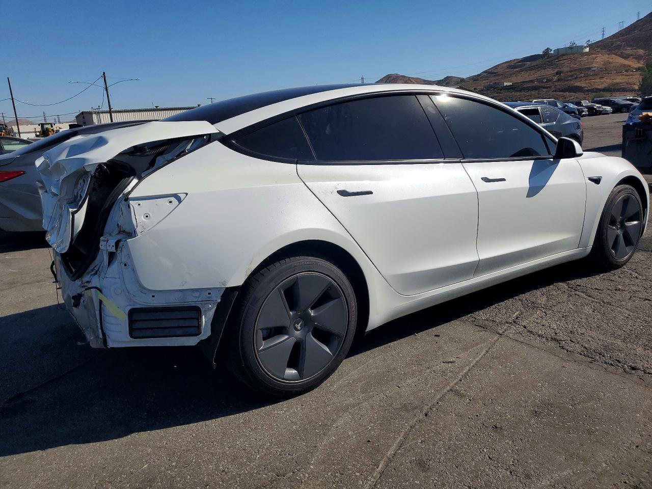 2023 TESLA MODEL 3 — снимка 3