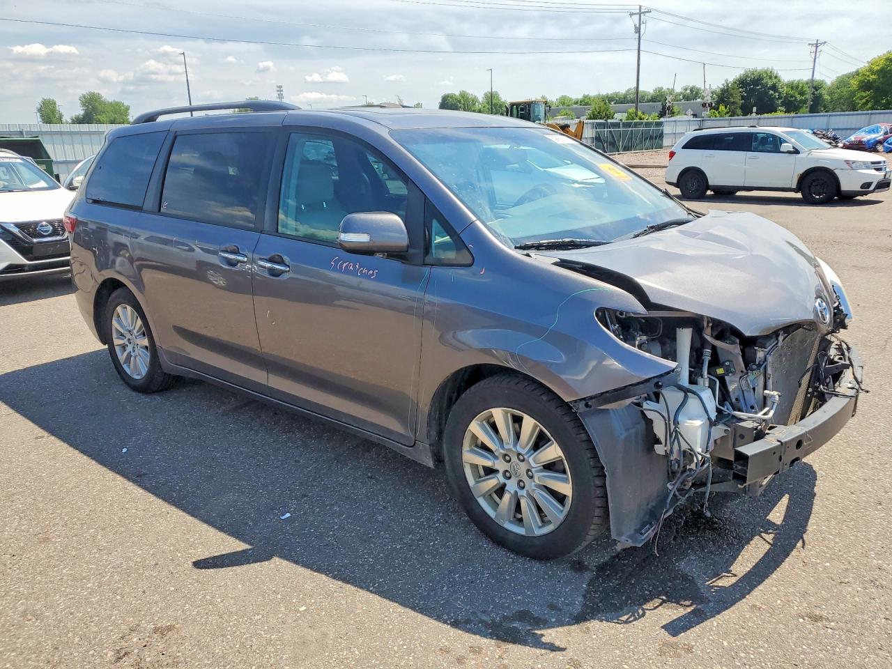 2017 TOYOTA SIENNA LIMITED 7-PASSENGER — снимка 4