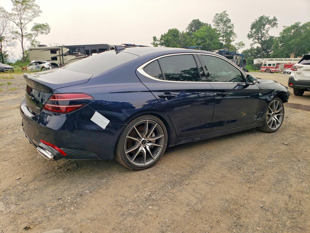 2026 GENESIS G70 2.5T STANDARD — снимка 3