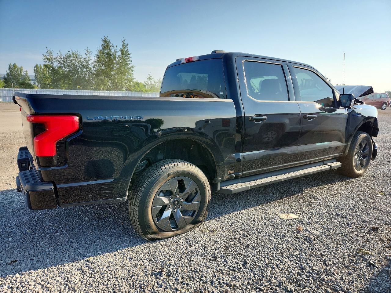 2025 FORD F150 LIGHTNING XLT — снимка 3
