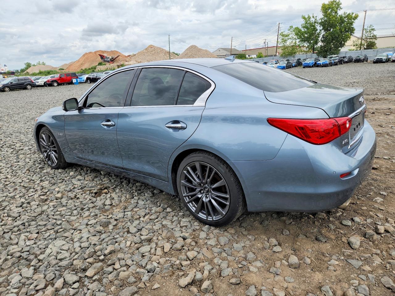 2016 INFINITI Q50 RED SPORT 400 — снимка 2