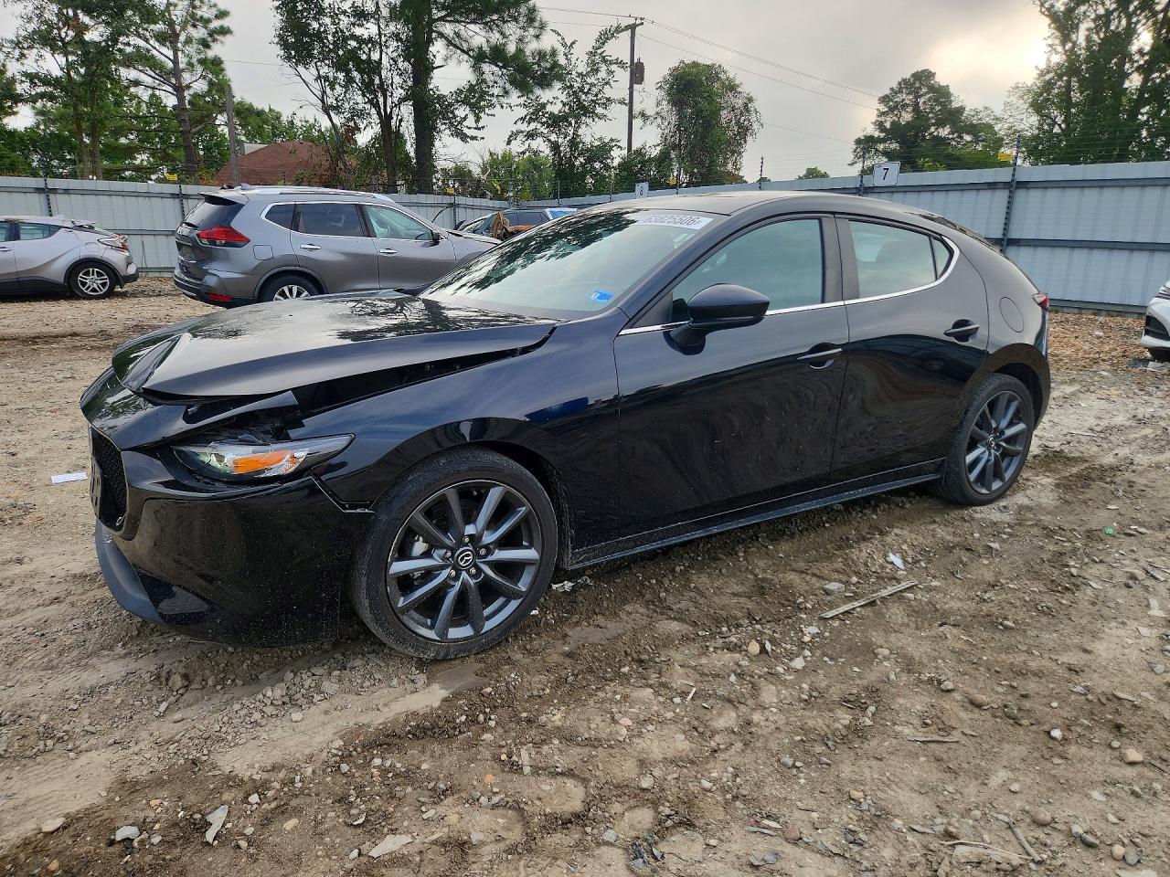 2022 MAZDA 3 PREFERRED