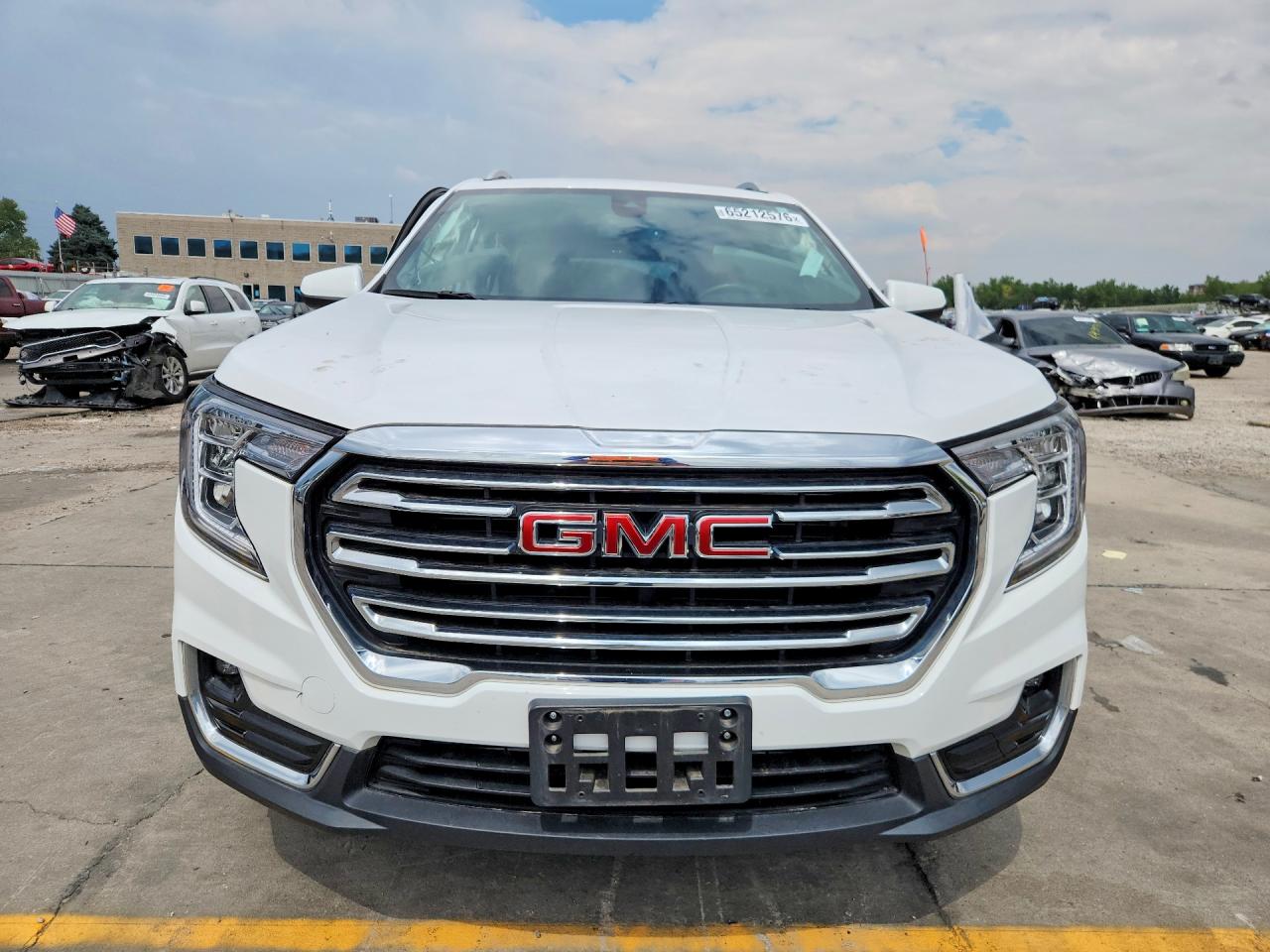 2023 GMC TERRAIN SLT — снимка 5