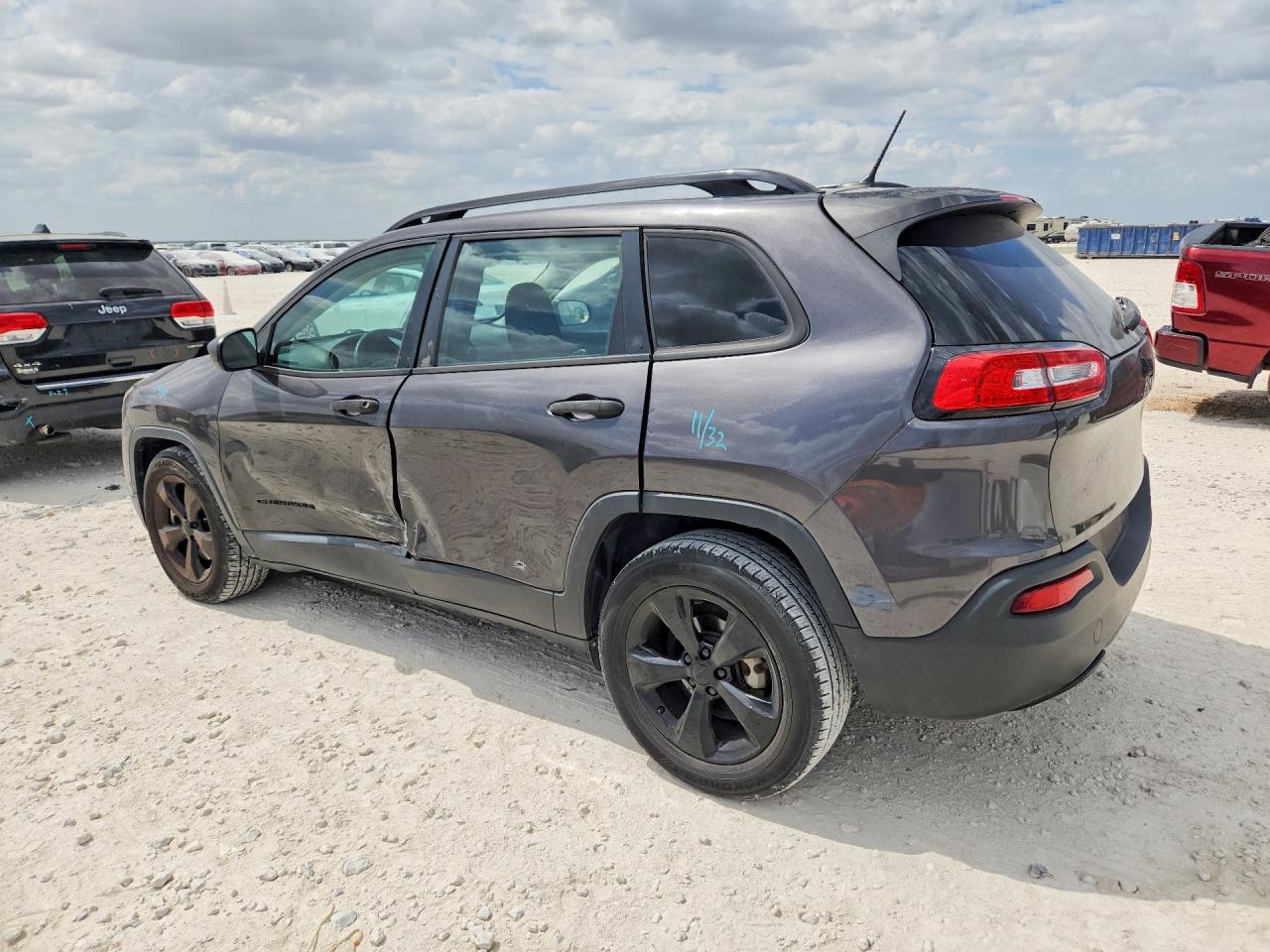 2017 JEEP CHEROKEE SPORT — снимка 2