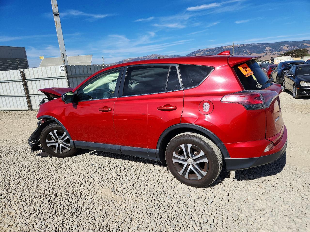 2017 TOYOTA RAV4 LE — снимка 2