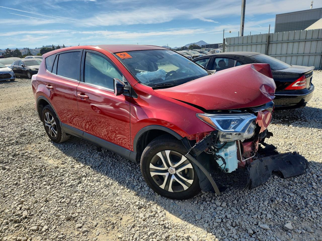 2017 TOYOTA RAV4 LE — снимка 4
