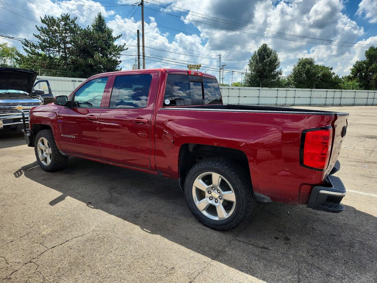 2018 CHEVROLET SILVERADO K1500 LT — снимка 2