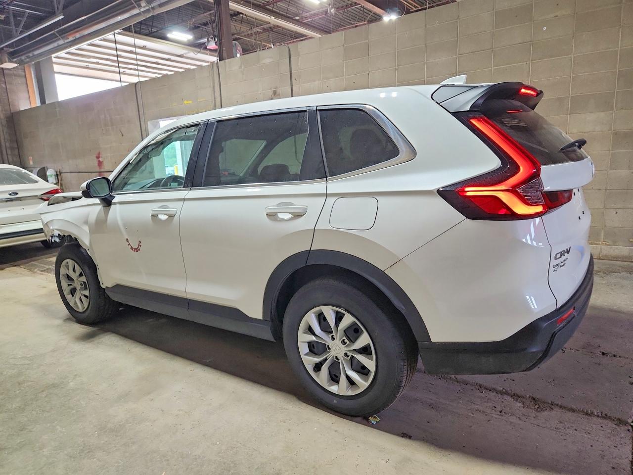 2025 HONDA CR-V LX — снимка 2