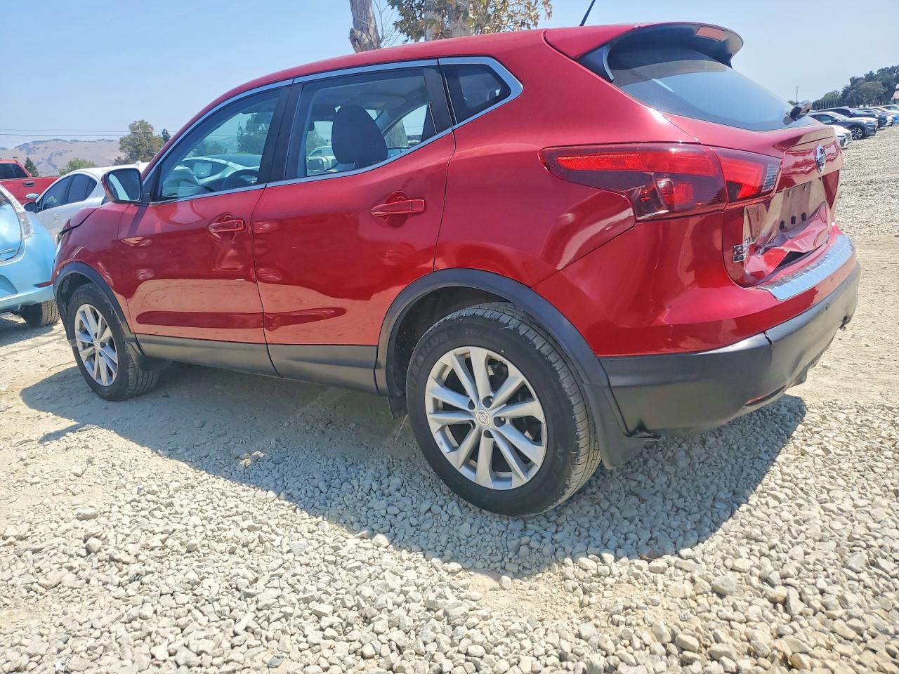 2017 NISSAN ROGUE SPORT S — снимка 2
