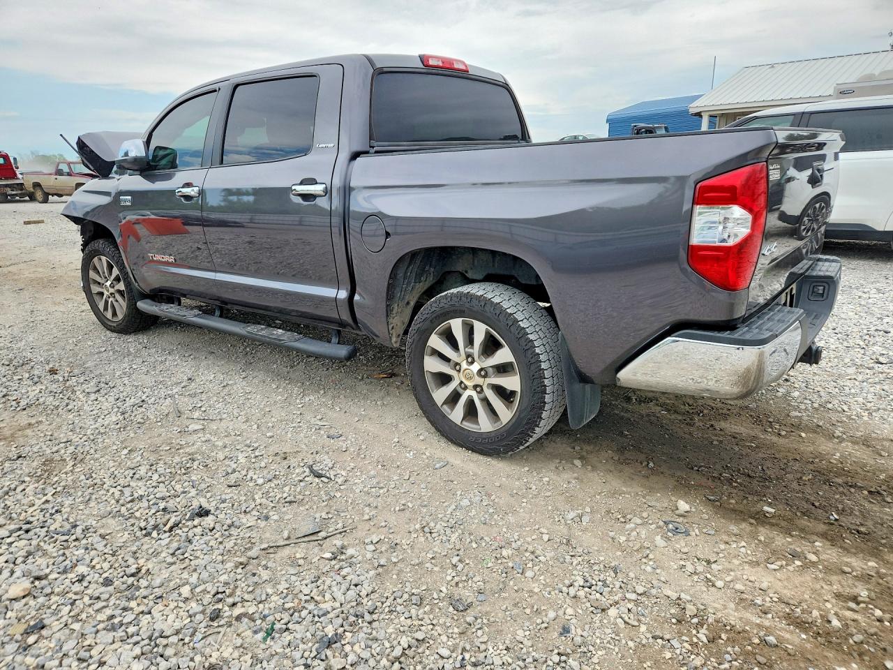 2017 TOYOTA TUNDRA CREWMAX LIMITED — снимка 2