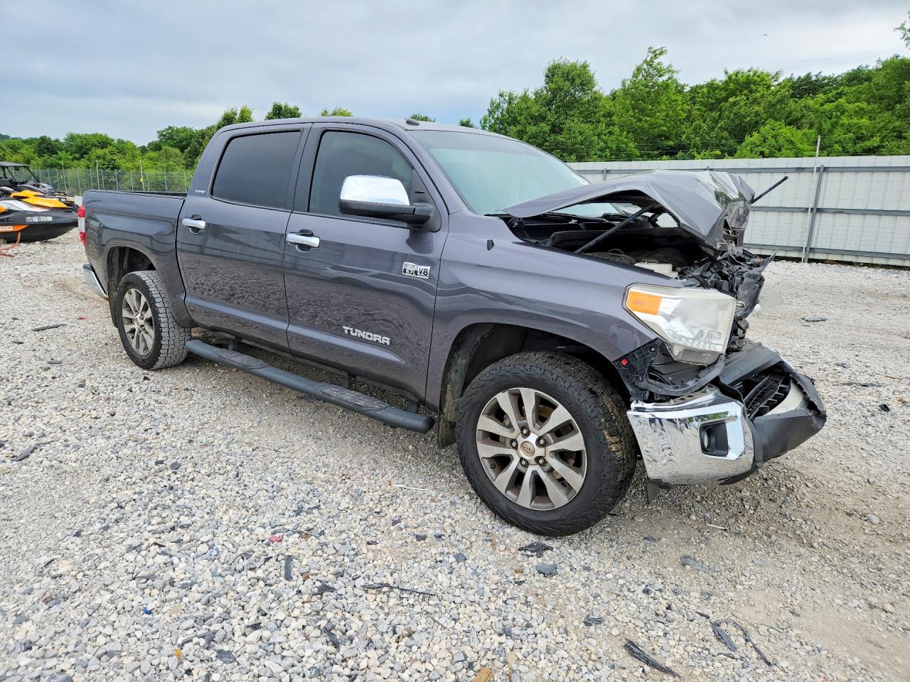 2017 TOYOTA TUNDRA CREWMAX LIMITED — снимка 4