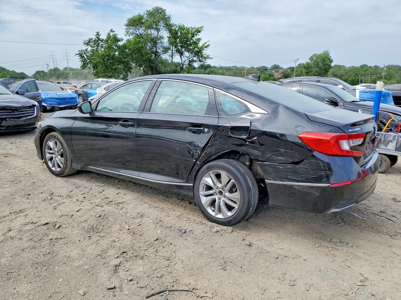 2018 HONDA ACCORD EX — снимка 2