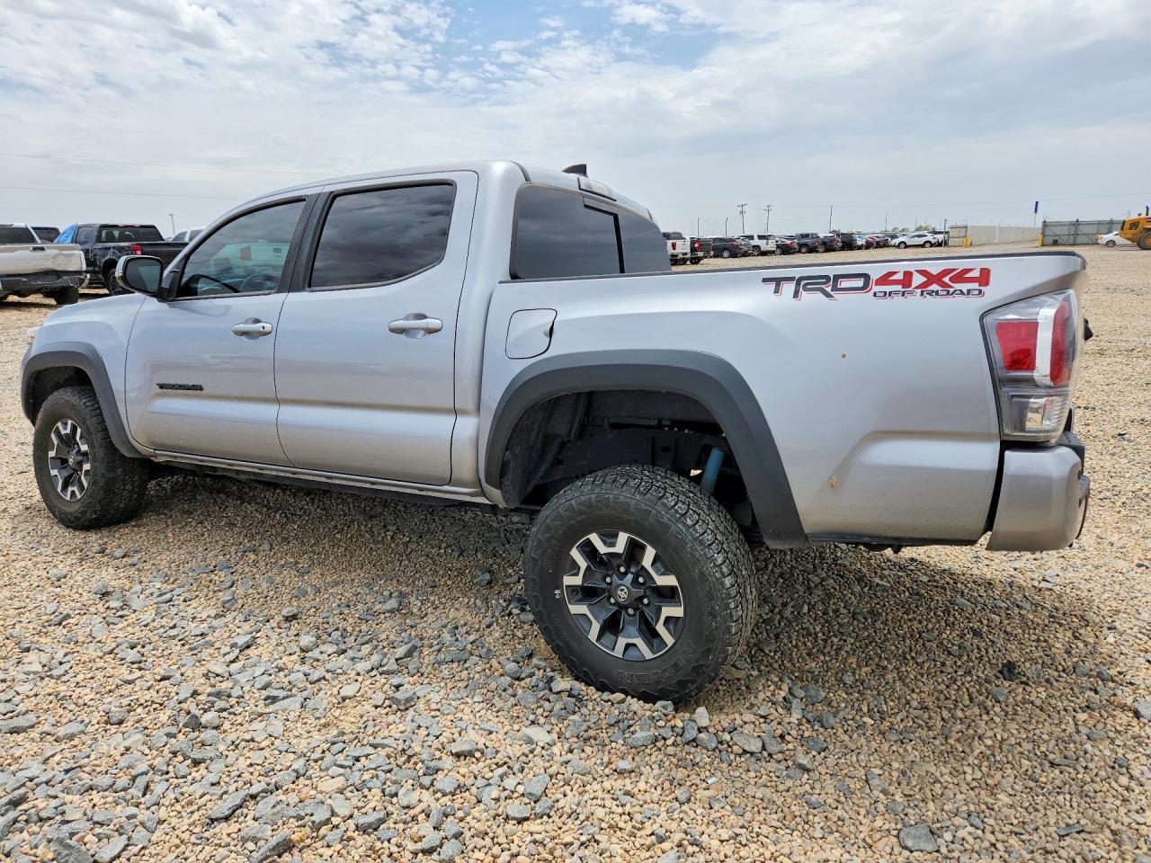 2021 TOYOTA TACOMA TRD OFF-ROAD — снимка 2