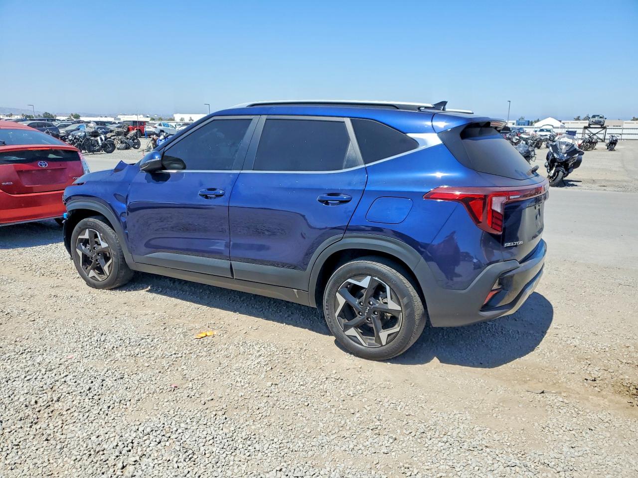 2024 KIA SELTOS EX — снимка 2