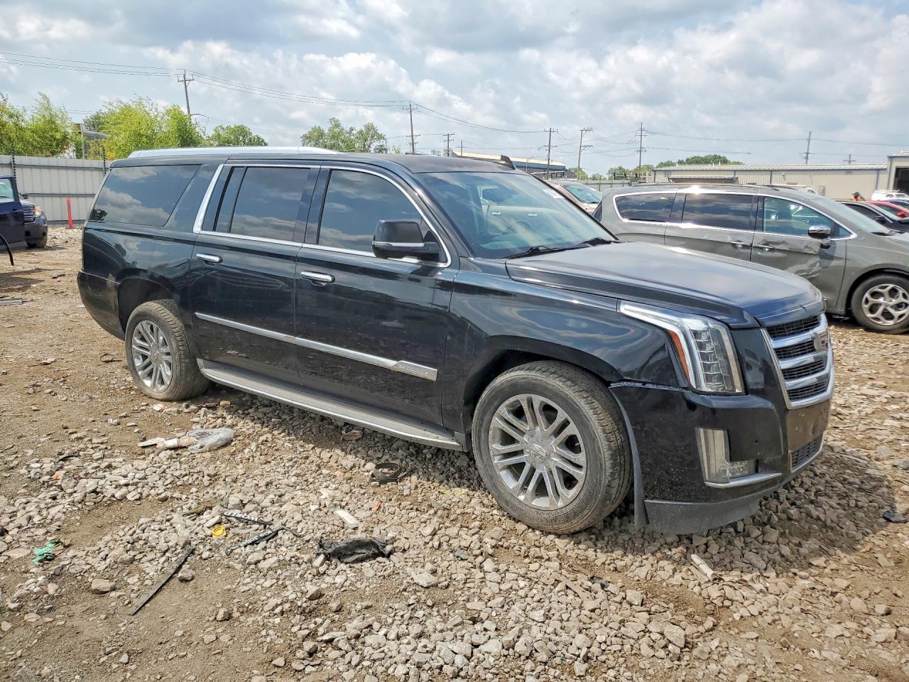 2015 CADILLAC ESCALADE ESV — снимка 4
