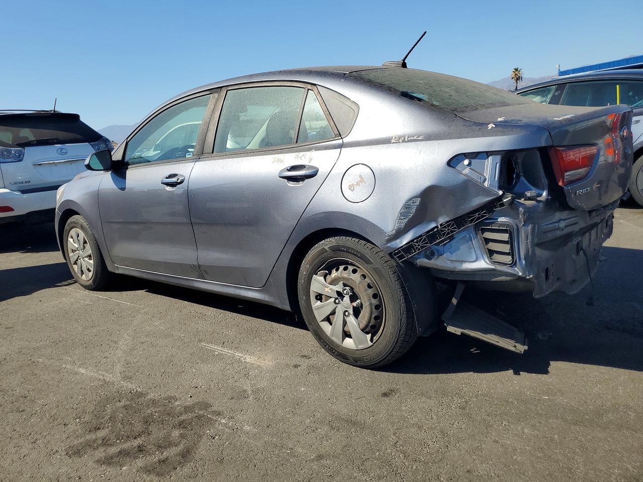 2020 KIA RIO S — снимка 2