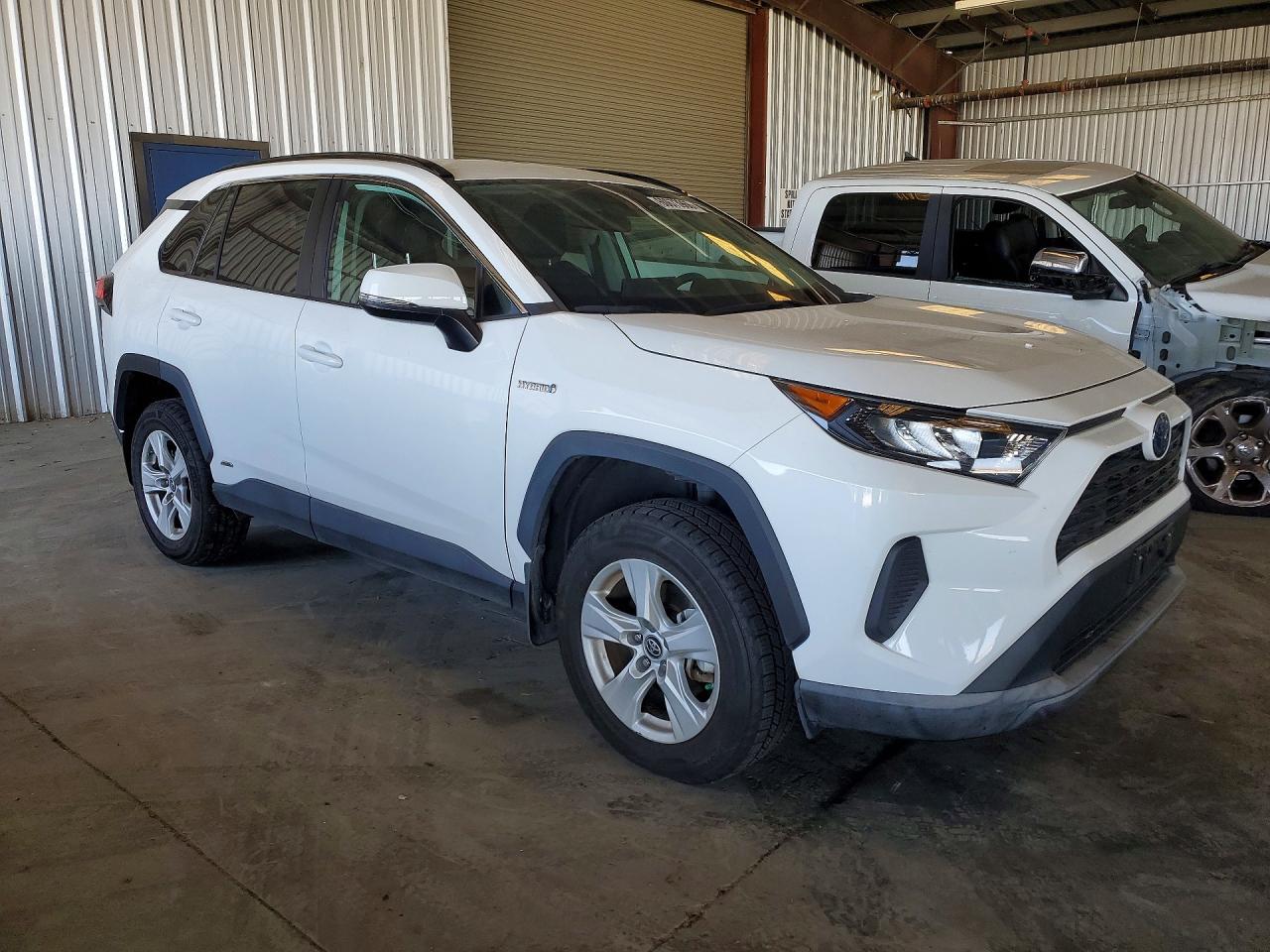 2020 TOYOTA RAV4 LE — снимка 4