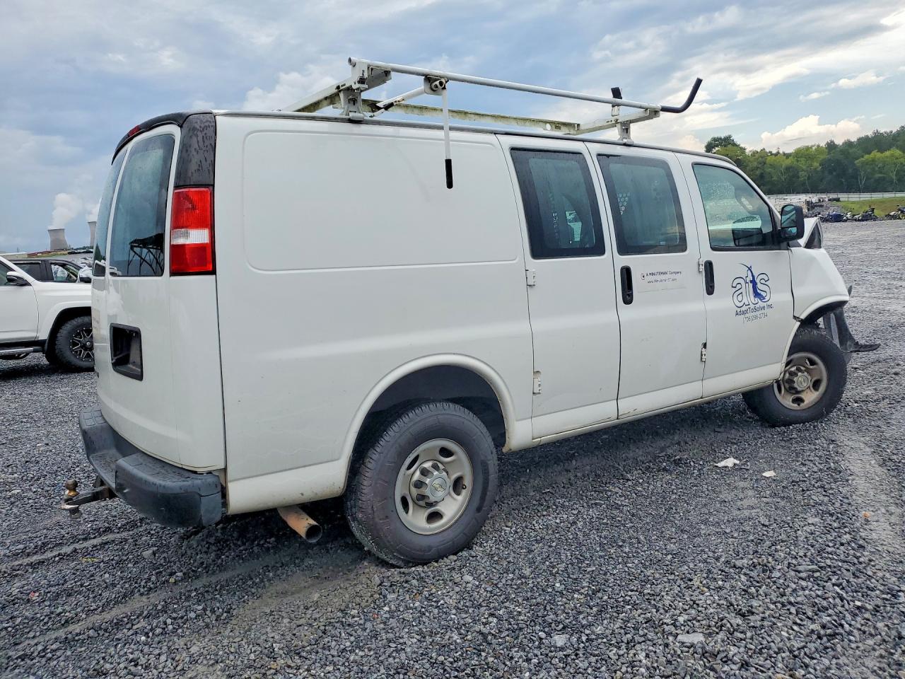 2020 CHEVROLET EXPRESS G2500 — снимка 3