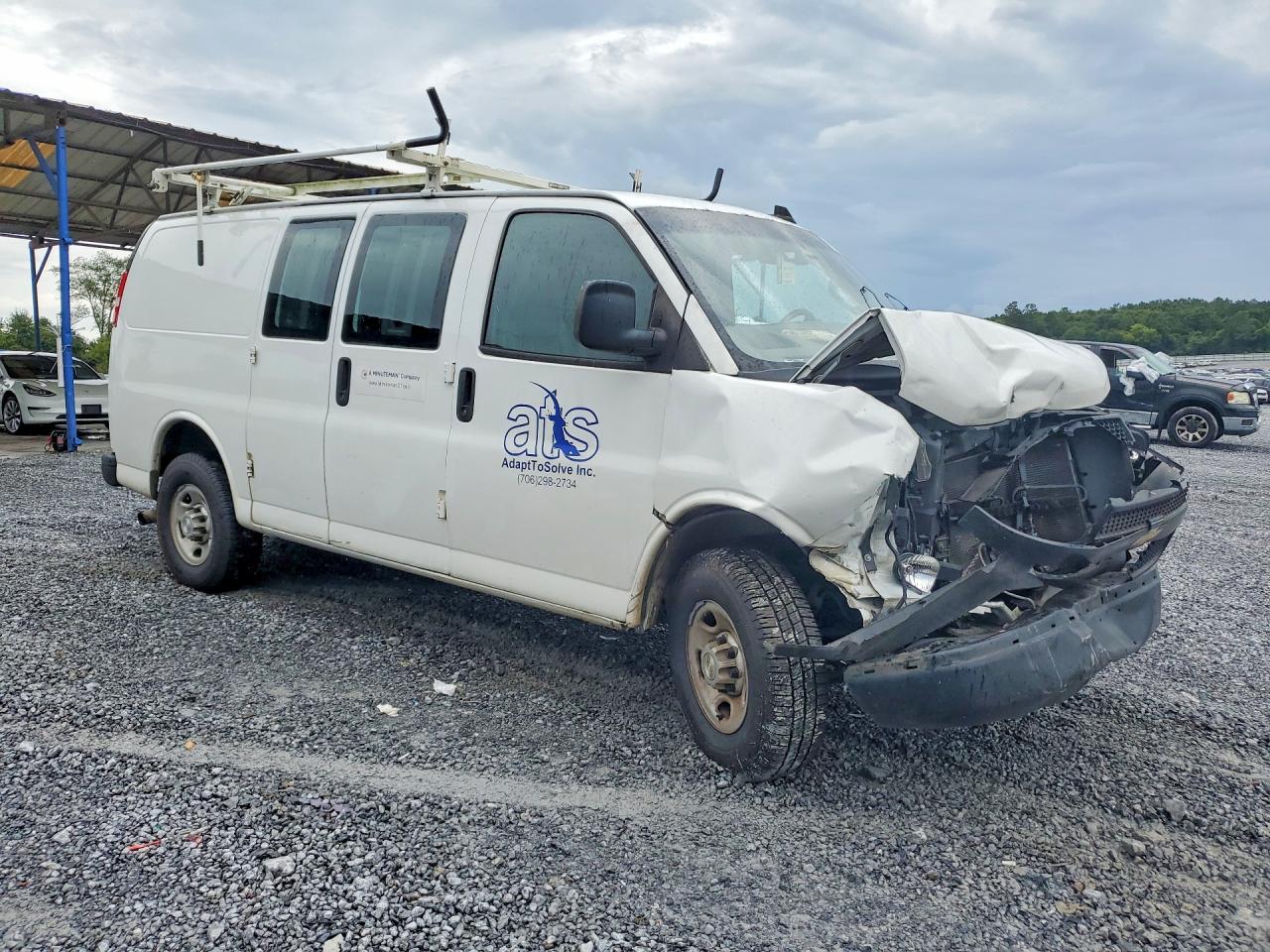 2020 CHEVROLET EXPRESS G2500 — снимка 4