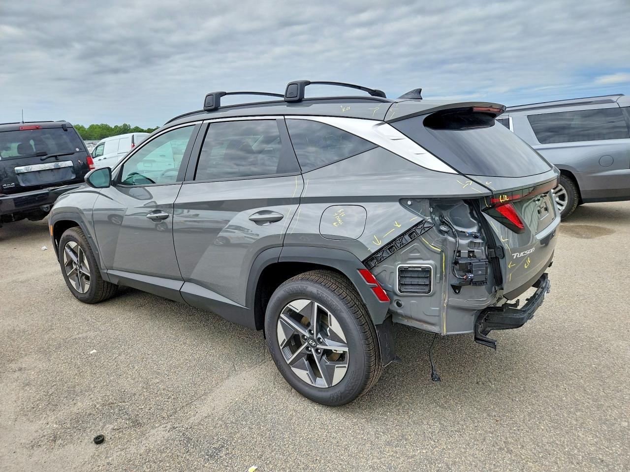 2026 HYUNDAI TUCSON SEL — снимка 2