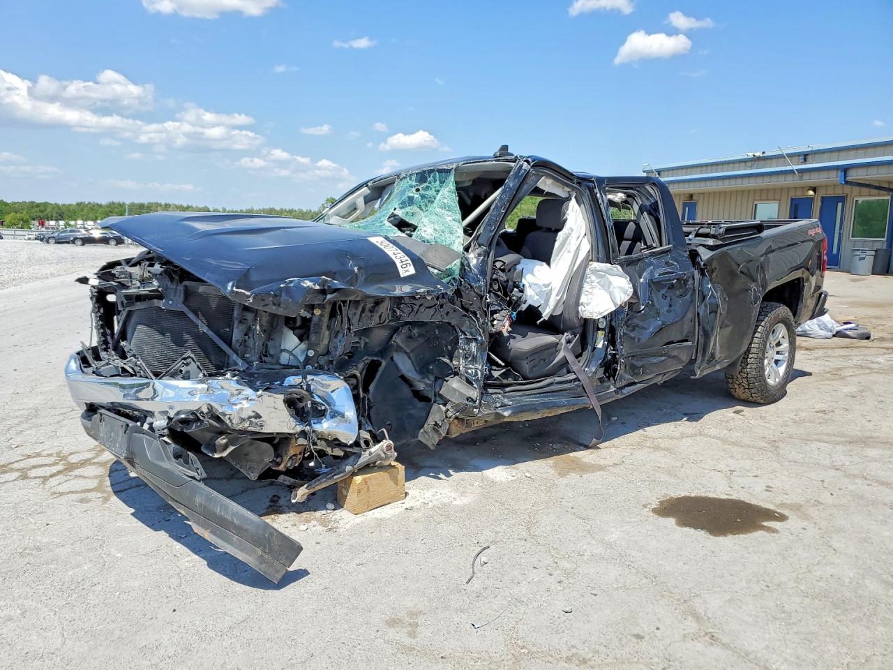 2017 CHEVROLET SILVERADO