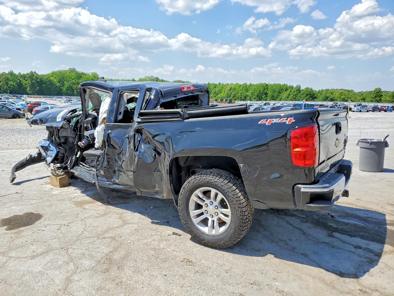 2017 CHEVROLET SILVERADO — снимка 2