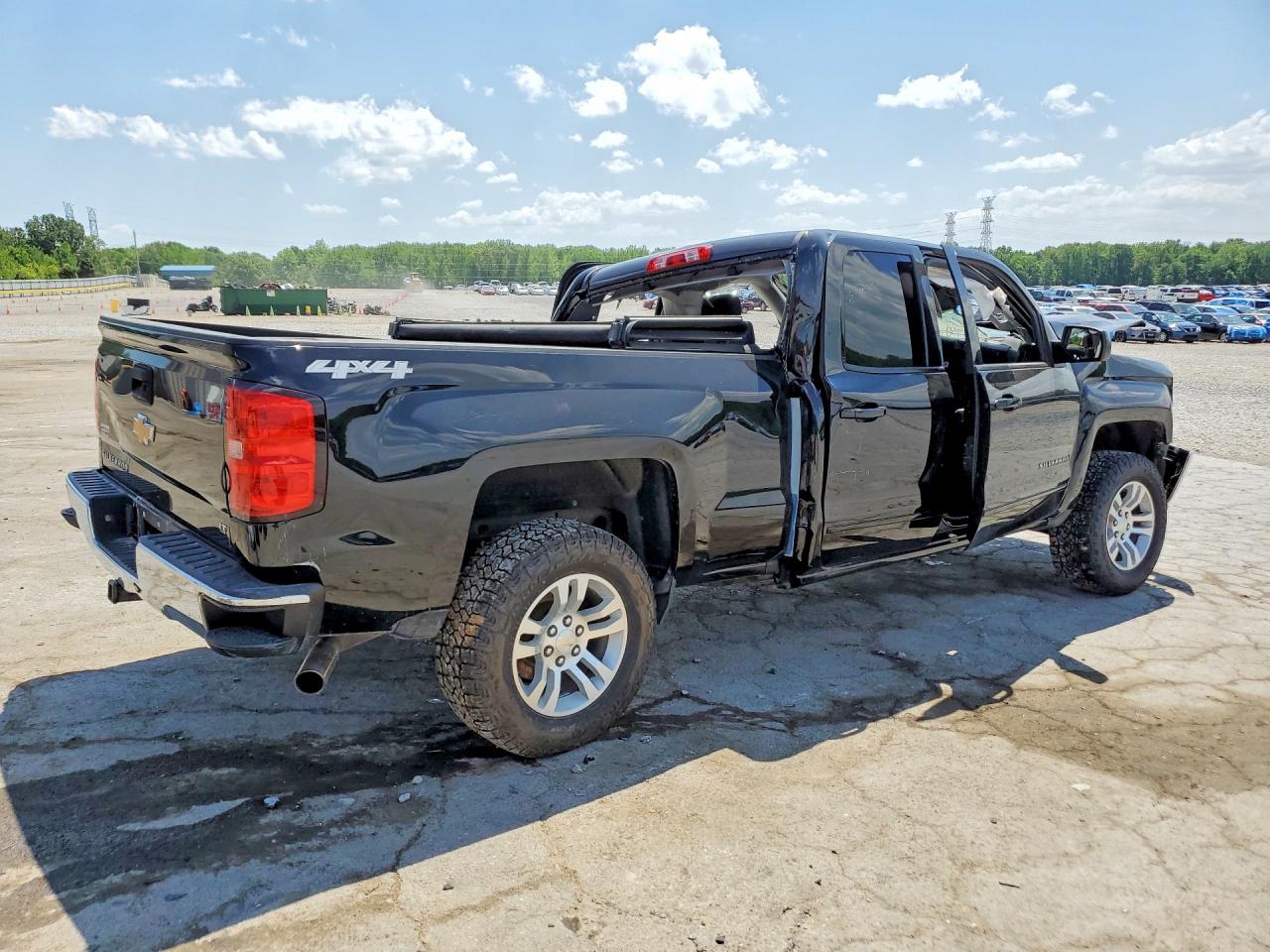 2017 CHEVROLET SILVERADO — снимка 3