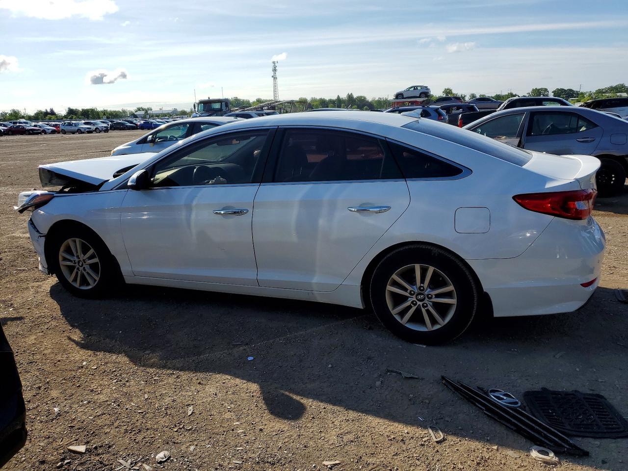 2015 HYUNDAI SONATA SE — снимка 2