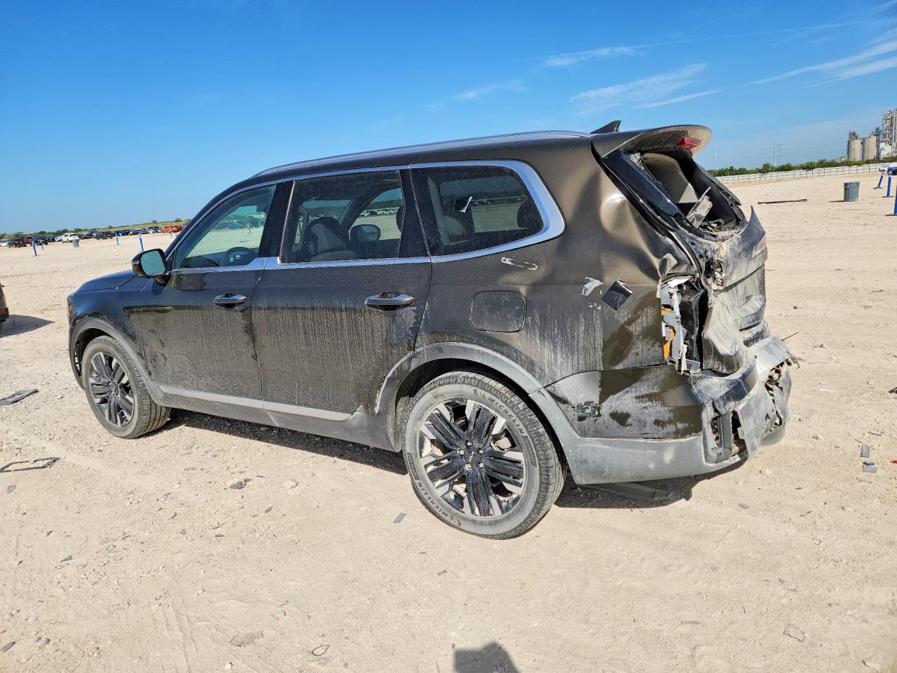 2023 KIA TELLURIDE SX — снимка 2