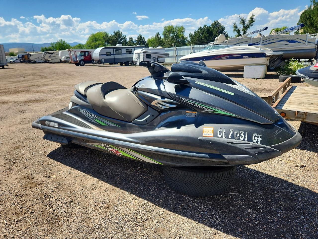 2013 YAMAHA WAVE RUNNER FZR