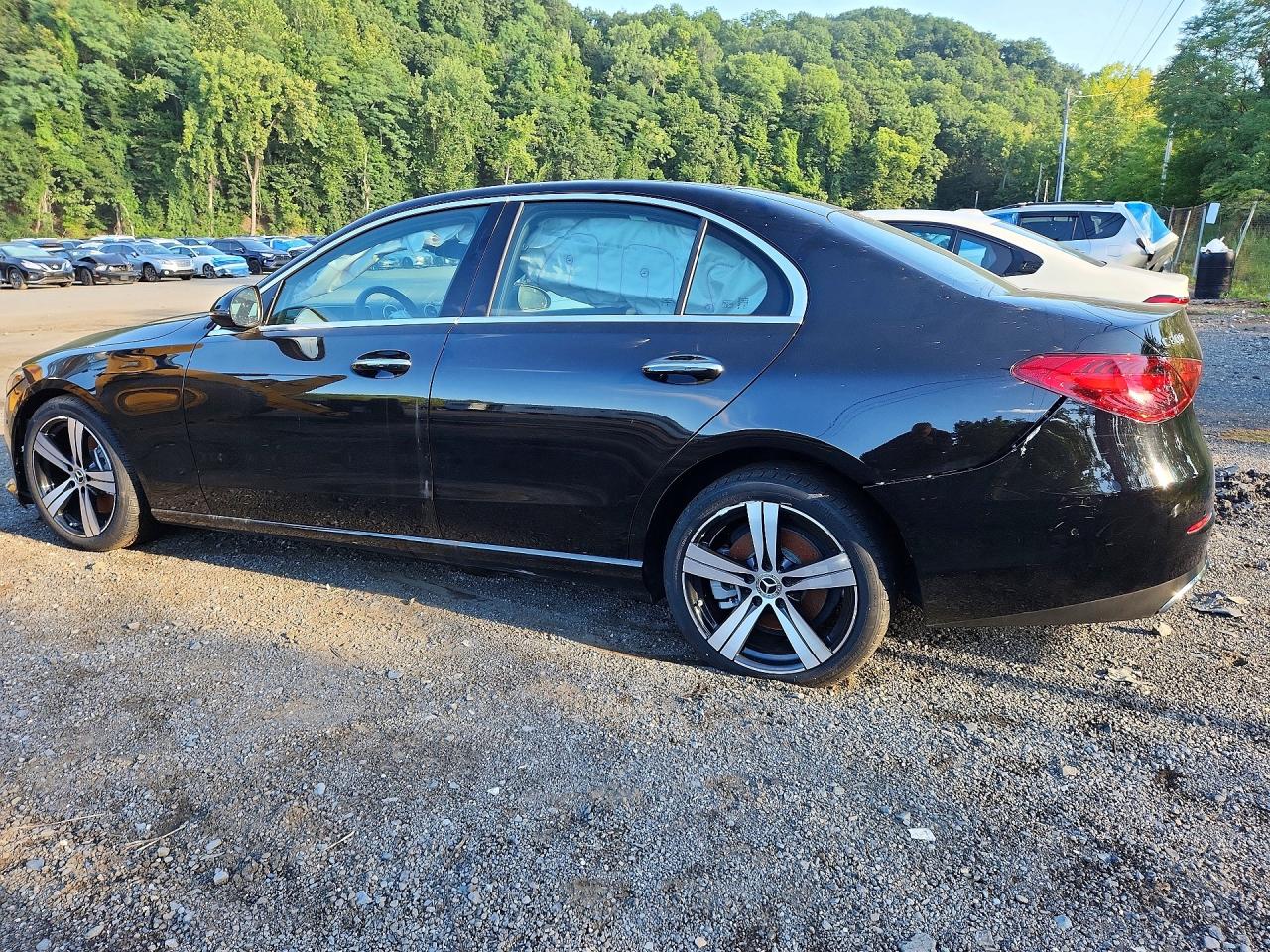 2025 MERCEDES-BENZ C 300 4MATIC — снимка 2