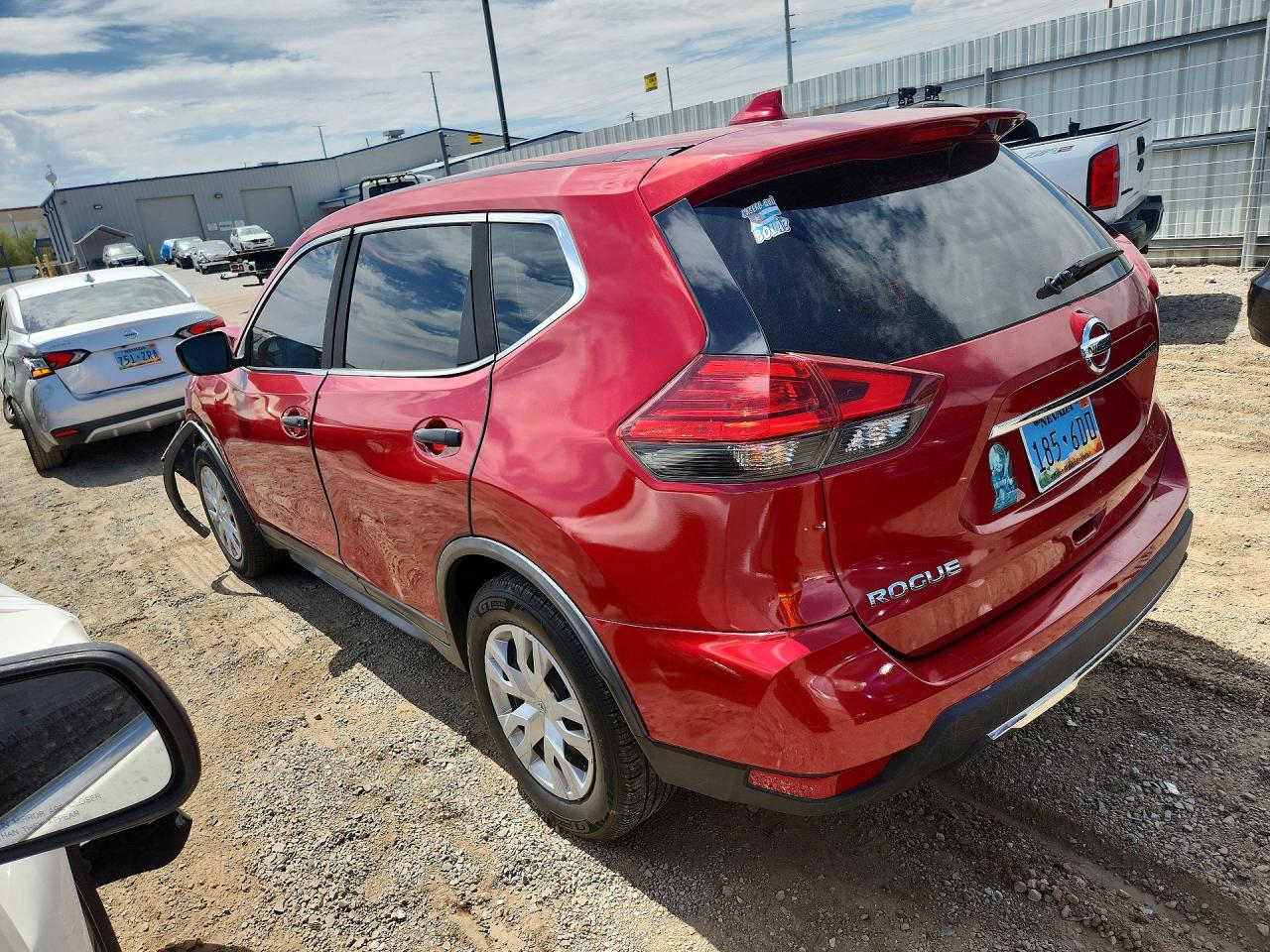 2017 NISSAN ROGUE S — снимка 2