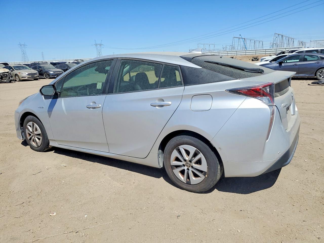 2017 TOYOTA PRIUS TWO — снимка 2