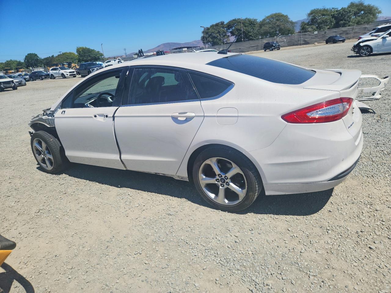2015 FORD FUSION SE — снимка 2