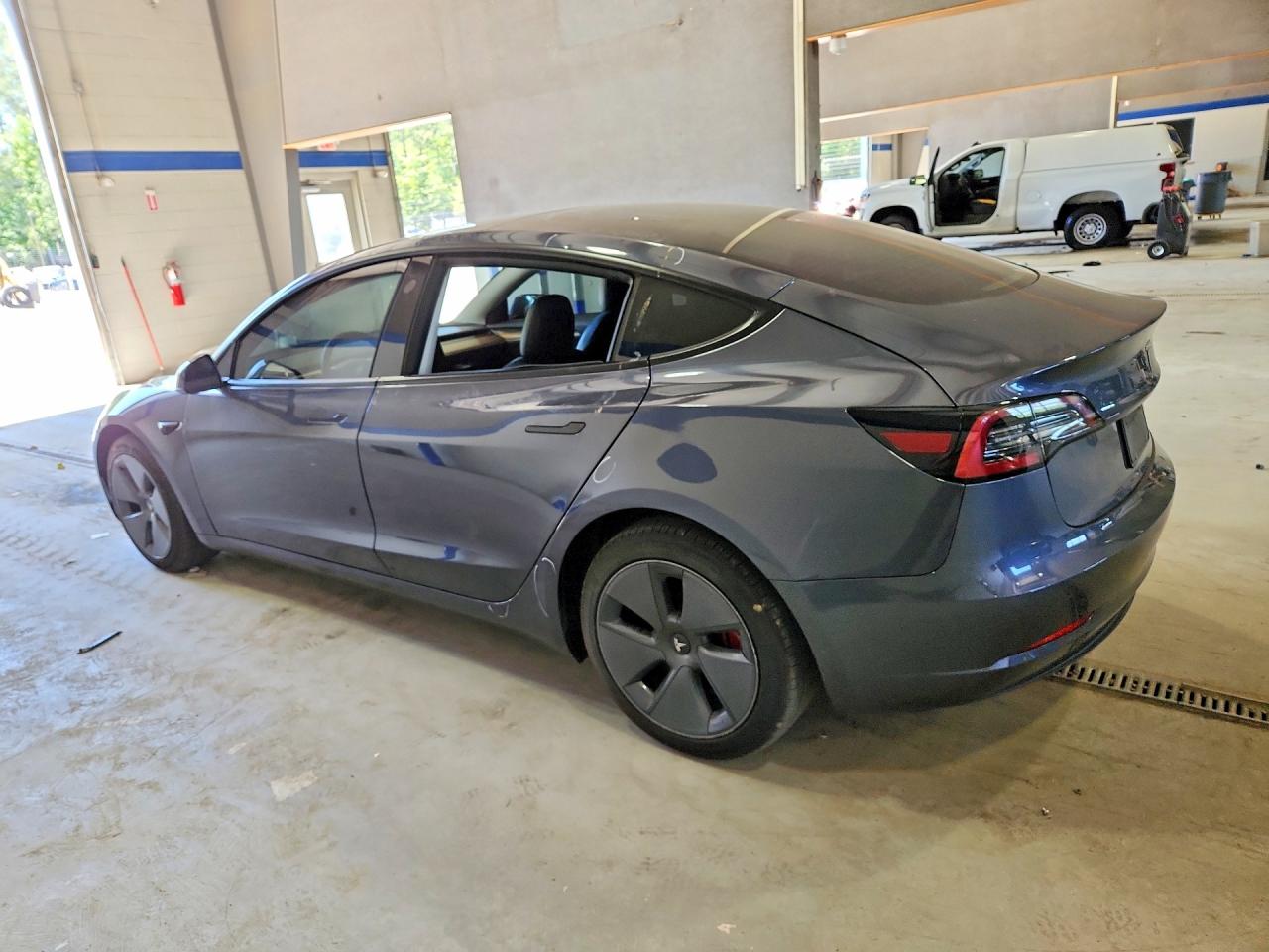 2023 TESLA MODEL 3 — снимка 2