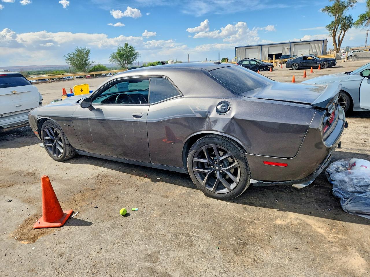 2020 DODGE CHALLENGER R — снимка 2
