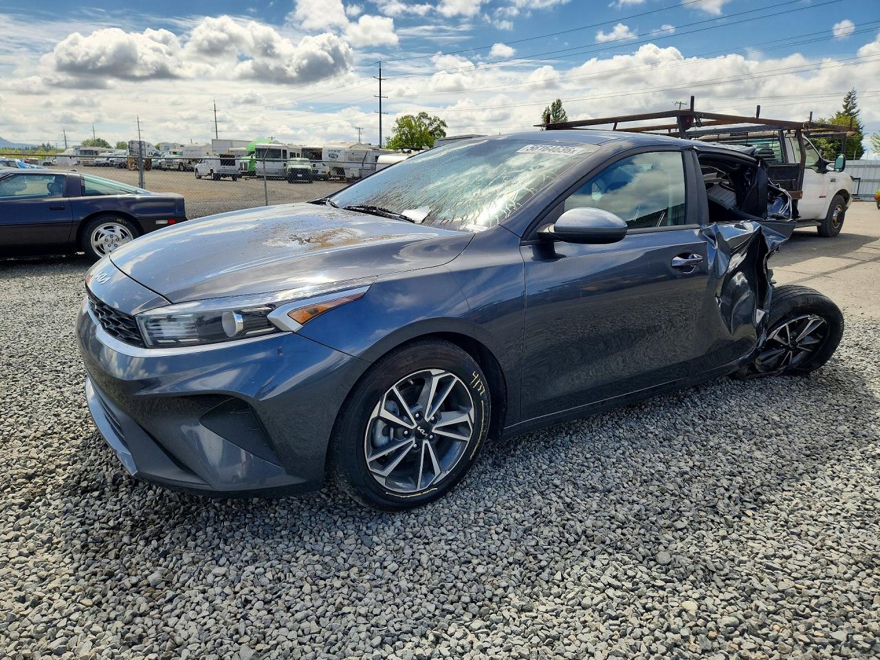 2023 KIA FORTE LXS