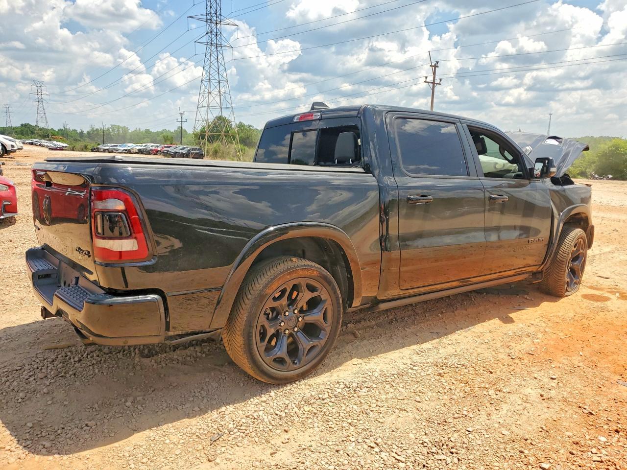 2021 RAM 1500 LIMITED — снимка 3