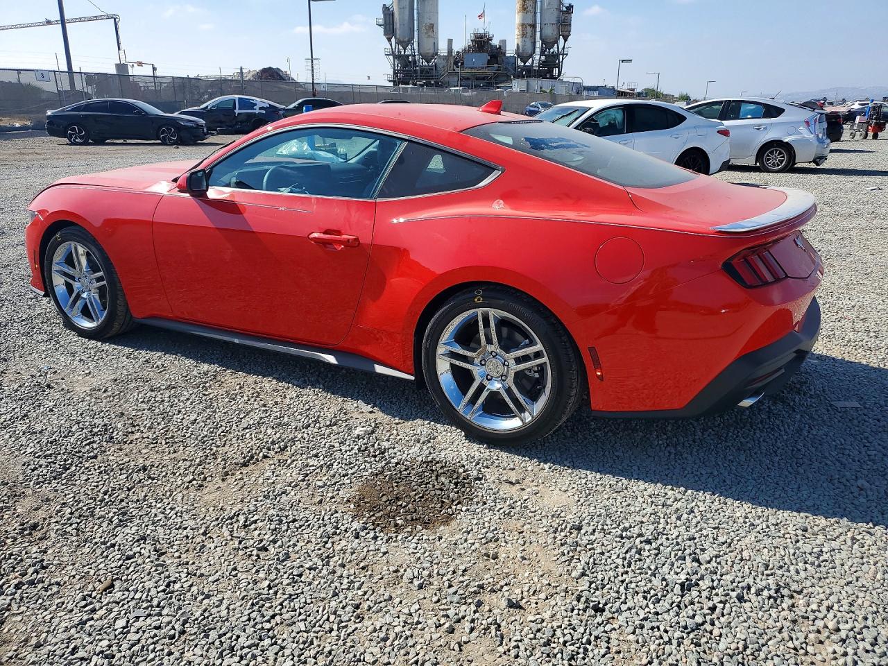 2026 FORD MUSTANG — снимка 2