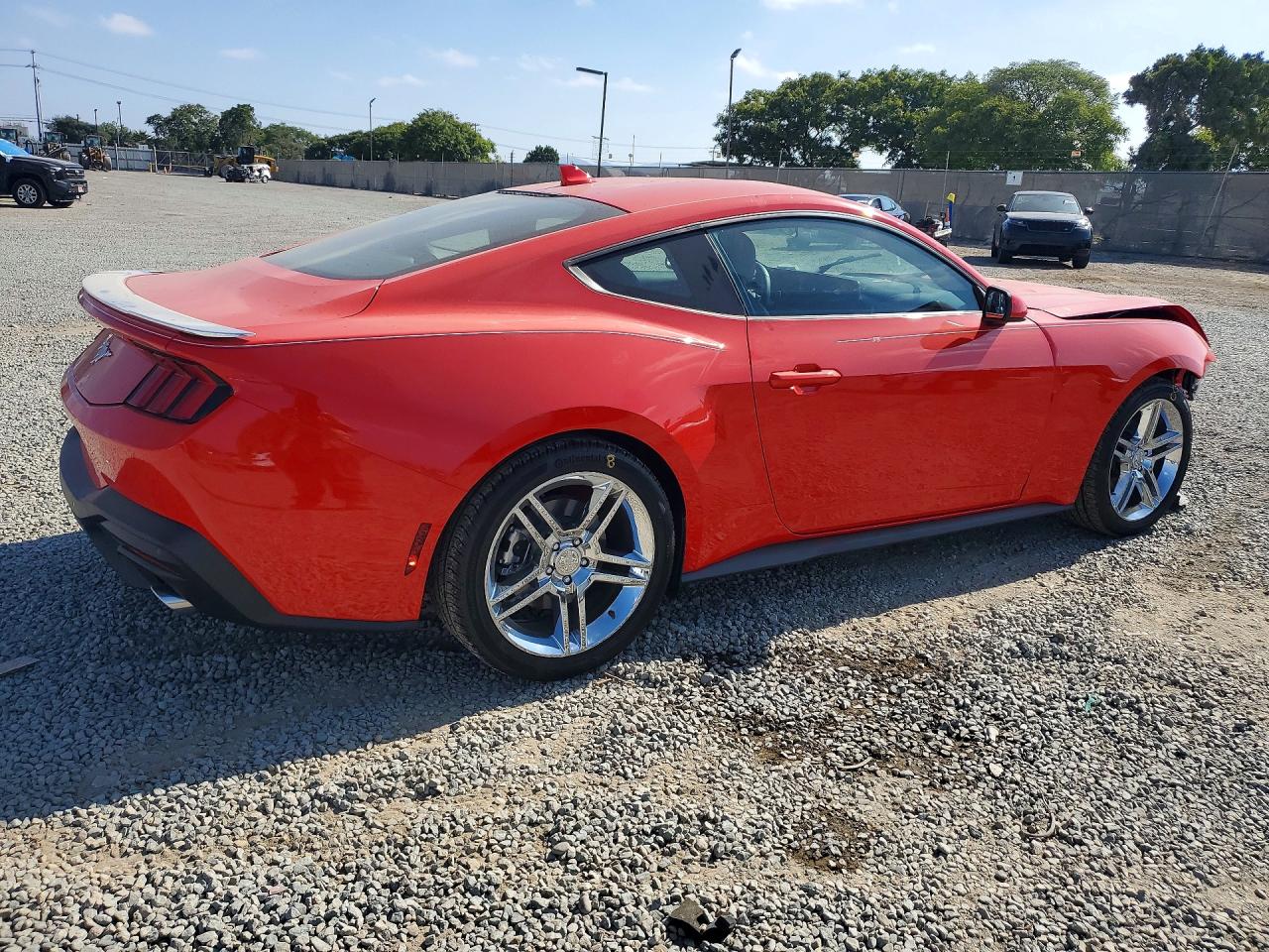2026 FORD MUSTANG — снимка 3