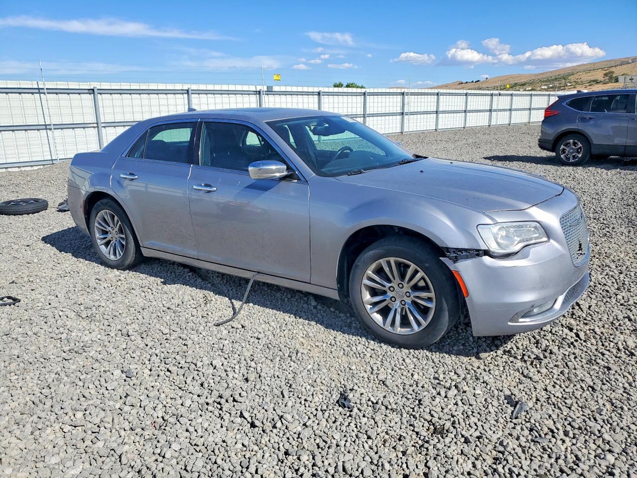 2016 CHRYSLER 300C — снимка 4