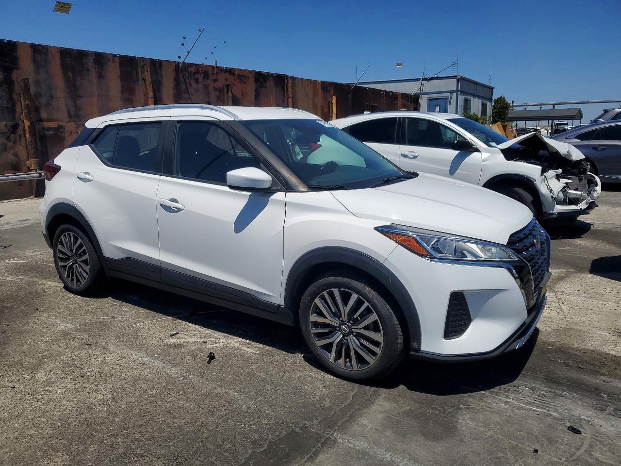 2021 NISSAN KICKS SV — снимка 4